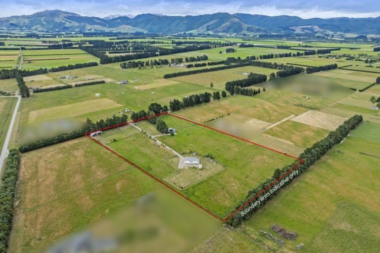 Photo of property in 106 Glews Road, Cust, Rangiora, 7471