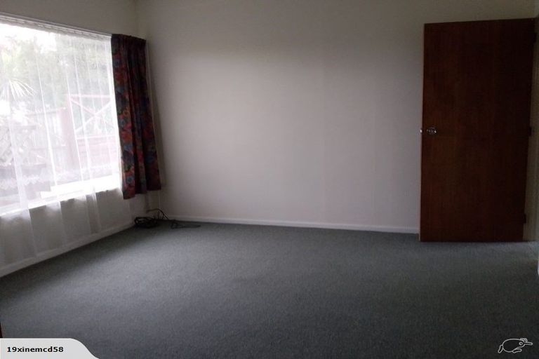 Photo of property in 32a Cornwall Street, Brooklands, New Plymouth, 4310