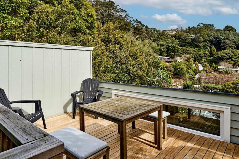 Photo of property in 13 Taumaru Avenue, Lowry Bay, Lower Hutt, 5013