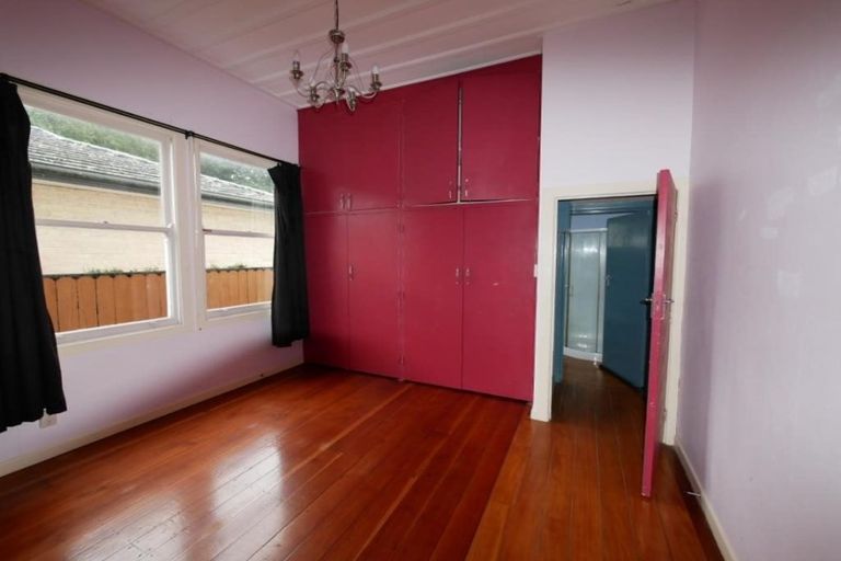 Photo of property in 17 Shirley Avenue, Papakura, 2110