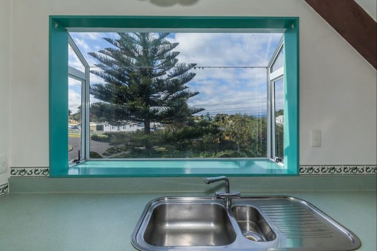 Photo of property in 23 Hydrabad Drive, Waitarere Beach, Levin, 5510