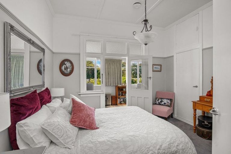 Photo of property in 9 Kelso Street, Roxburgh, 9500