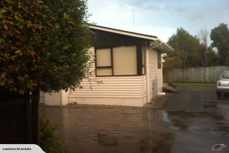 Photo of property in 3a Kelvin Road, Papakura, 2110