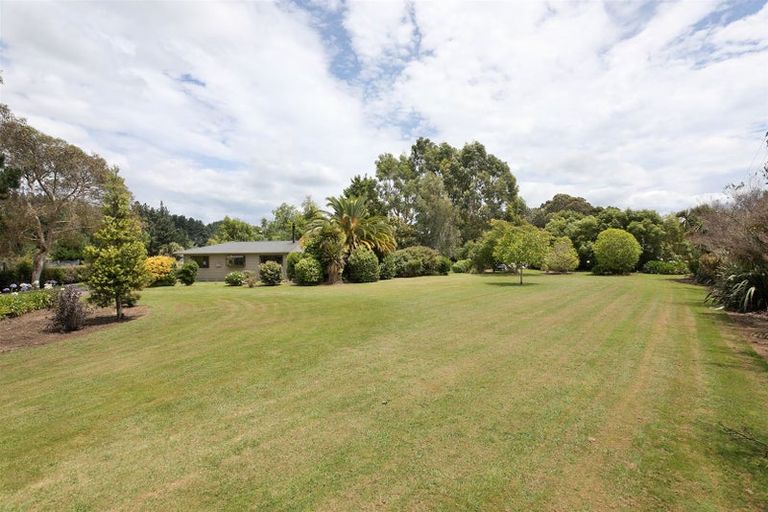 Photo of property in 21 Raumai Road, Bulls, 4894