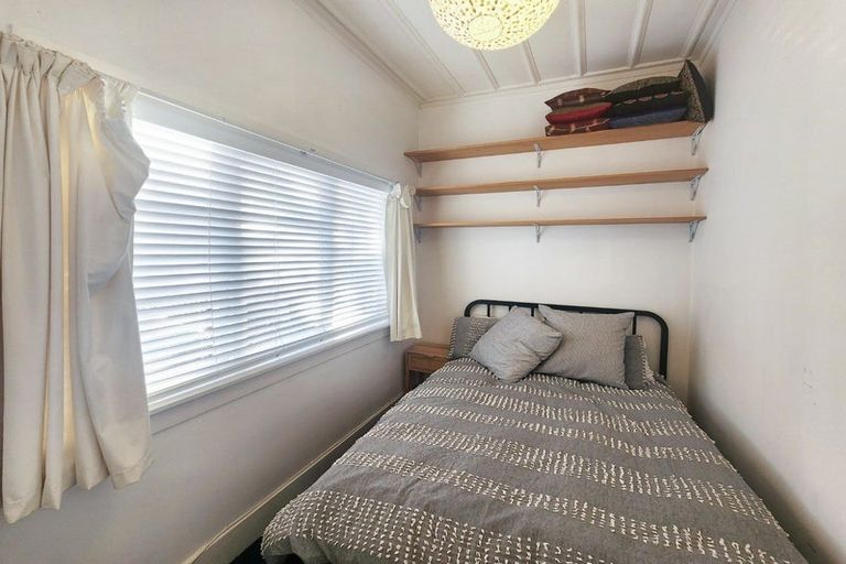 Photo of property in 112 Munroe Street, Napier South, Napier, 4110