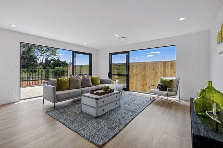 Photo of property in 44 Vintry Drive, Huapai, Kumeu, 0810