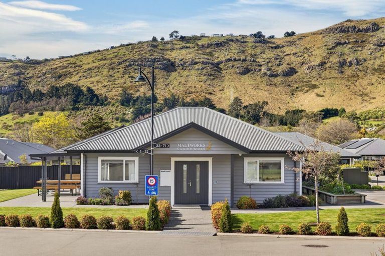 Photo of property in Maltworks Villas, 54/60 Port Hills Road, Heathcote Valley, Christchurch, 8022