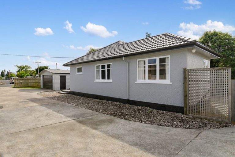 Photo of property in 23 Russell Road, Fairy Springs, Rotorua, 3015