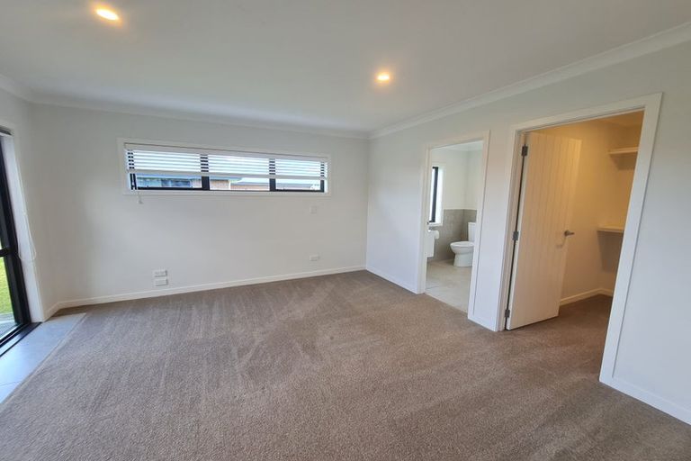 Photo of property in 50 Carroll Place, Owhata, Rotorua, 3010