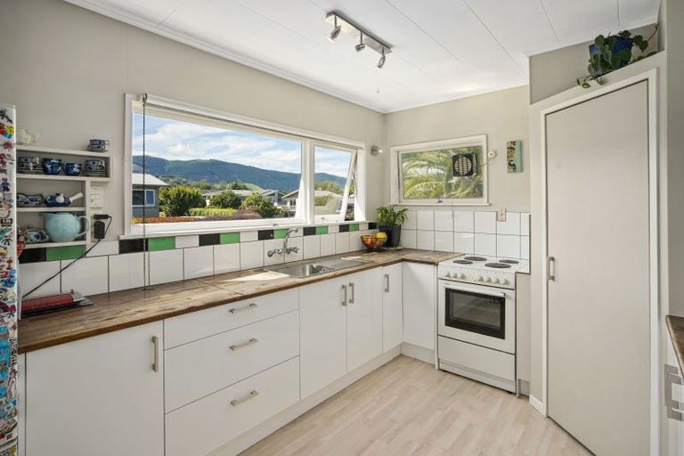 Photo of property in 3 Kent Street, Stoke, Nelson, 7011