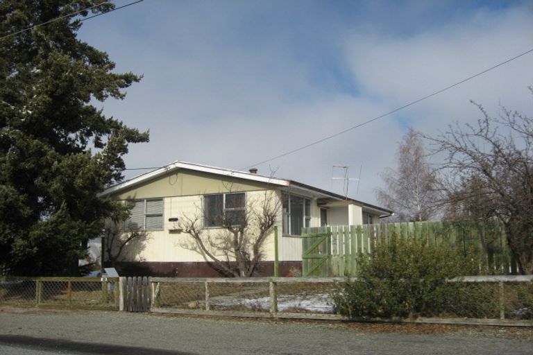 Photo of property in 31 Tekapo Drive, Twizel, 7901