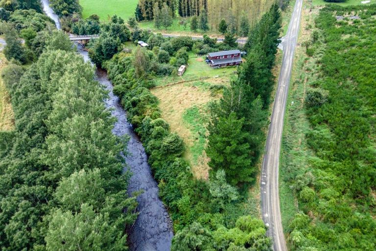 Photo of property in 9 Sheepdip Road, Kakahu, Geraldine, 7991