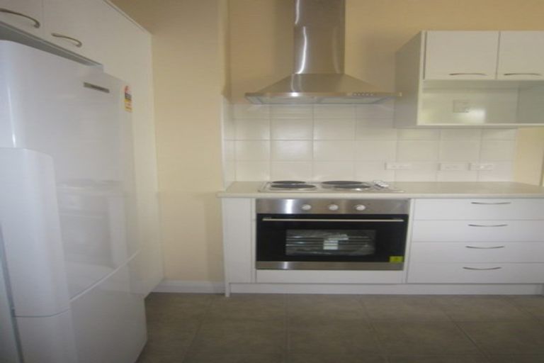 Photo of property in 150 The Ridgeway, Mornington, Wellington, 6021