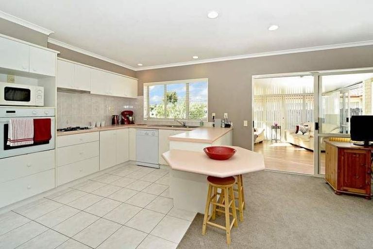 Photo of property in 39 Cantora Avenue, Northpark, Auckland, 2013