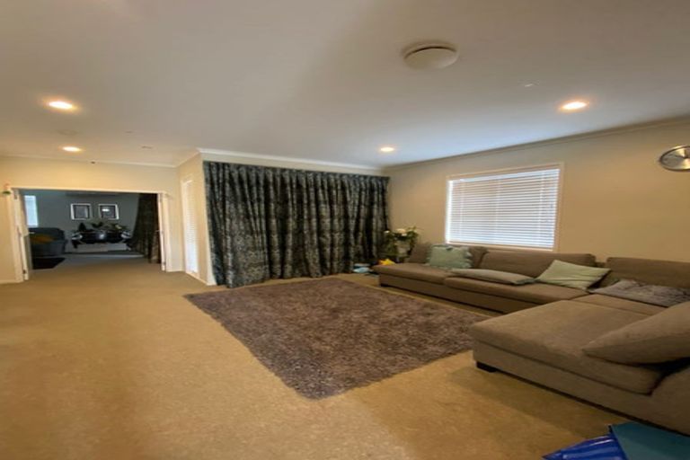 Photo of property in 33 Anchorage Drive, Karaka, Papakura, 2113