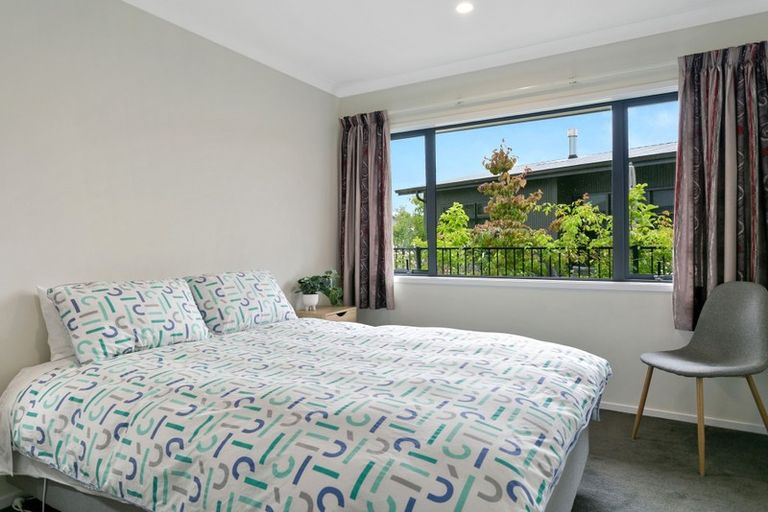 Photo of property in 17 Noumea Drive, Rangatira Park, Taupo, 3330