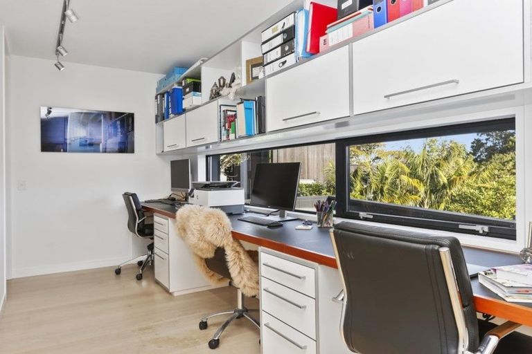 Photo of property in 6a Kowhai Street, Takapuna, Auckland, 0622