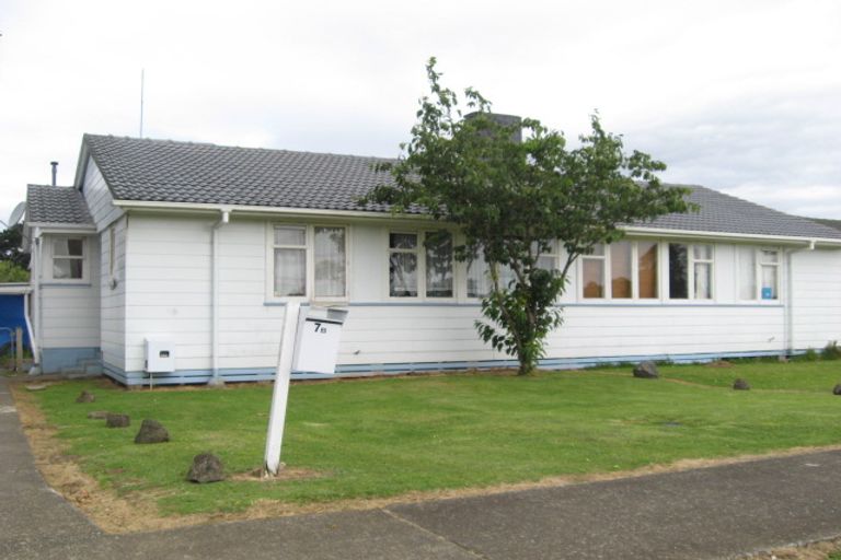 Photo of property in 7a Anson Row, Mangere, Auckland, 2022