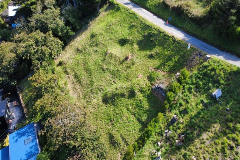 Photo of property in 11 Harmans Road, Lyttelton, 8082