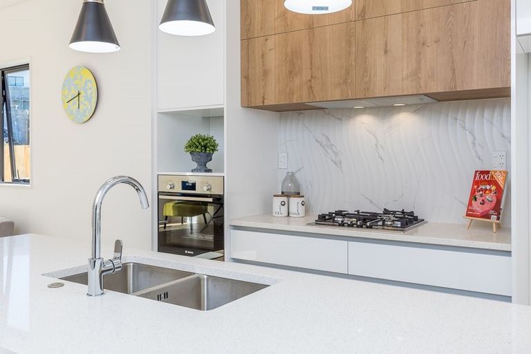 Photo of property in 21 Waka Street, Albany Heights, Auckland, 0632