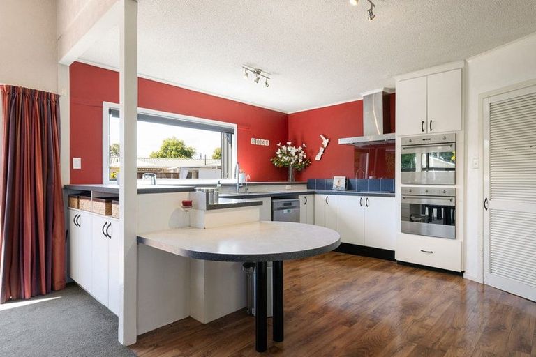 Photo of property in 65 Campbell Street, Leamington, Cambridge, 3432