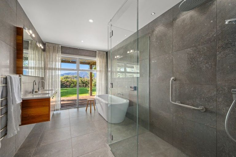 Photo of property in 65 Blicks Road, Renwick, 7204