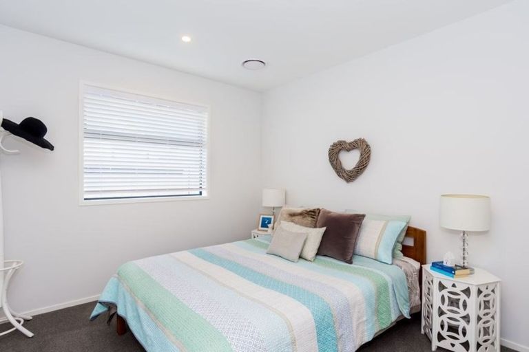 Photo of property in 6 Sarcodia Place, Papamoa Beach, Papamoa, 3118