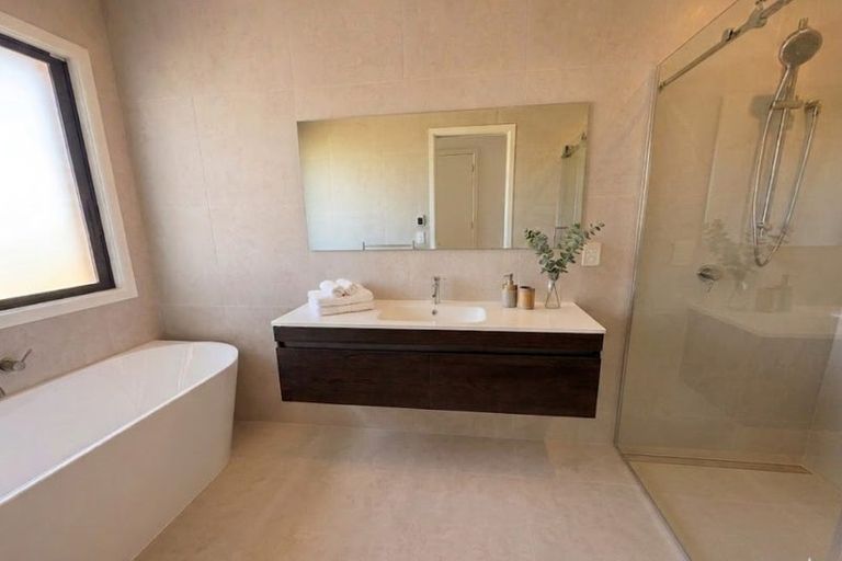 Photo of property in 22 Korora Crescent, Omokoroa, 3114