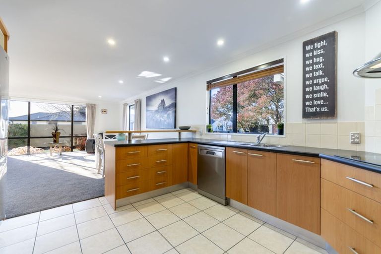 Photo of property in 3 Viceroy Place, Halswell, Christchurch, 8025