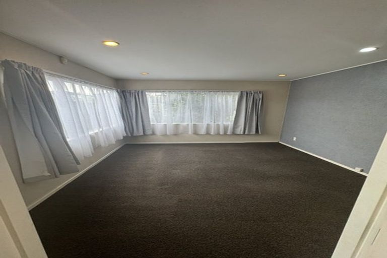 Photo of property in 1/23 Russell Road, Manurewa, Auckland, 2102