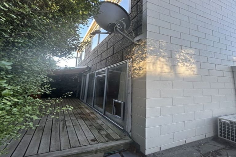 Photo of property in 20c Fairfield Avenue, Addington, Christchurch, 8024