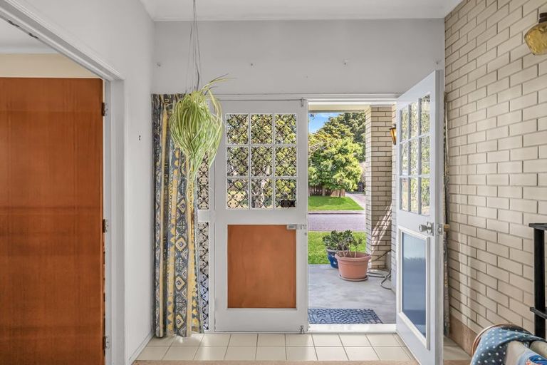 Photo of property in 22 Magnolia Avenue, Opaheke, Papakura, 2113