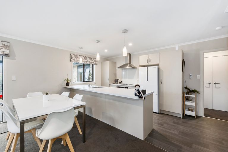 Photo of property in 4 Patatee Terrace, Baverstock, Hamilton, 3200