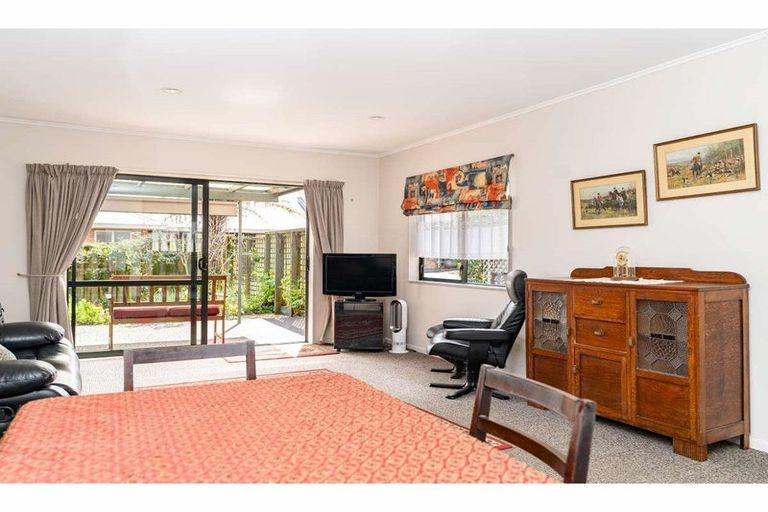 Photo of property in 23a Fairway Drive, Kerikeri, 0230