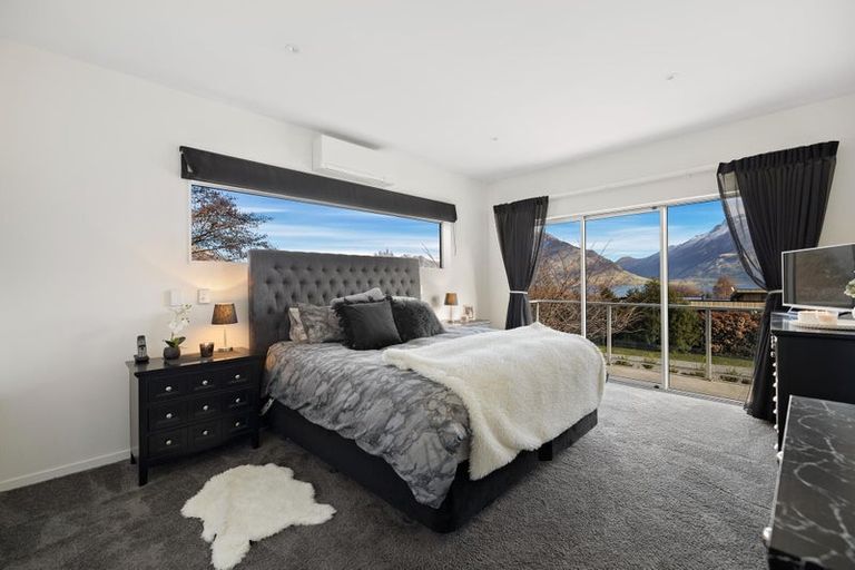 Photo of property in 2 Tasman Terrace, Drift Bay, Queenstown, 9371