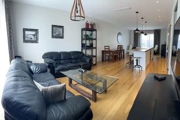 Photo of property in 156 Buckley Avenue, Hobsonville, Auckland, 0616