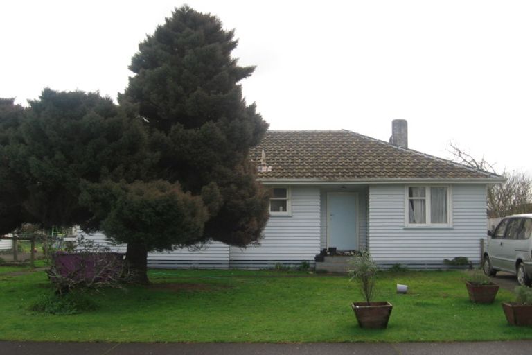 Photo of property in 3-5 Calvert Street, Papakura, 2110