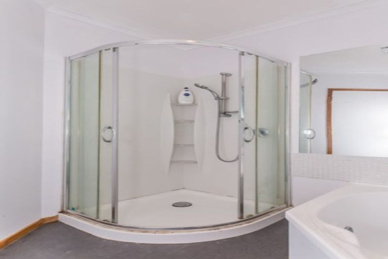 Photo of property in 40 Himatangi Street, Himatangi Beach, Foxton, 4891