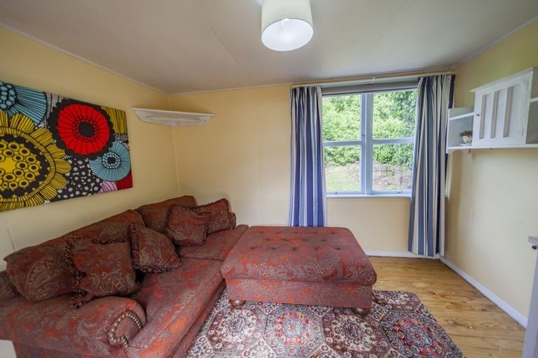 Photo of property in 8 Chaucer Road, Hospital Hill, Napier, 4110