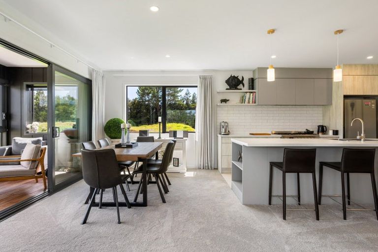 Photo of property in 18 Pinnacles Lane, Pauanui, 3579