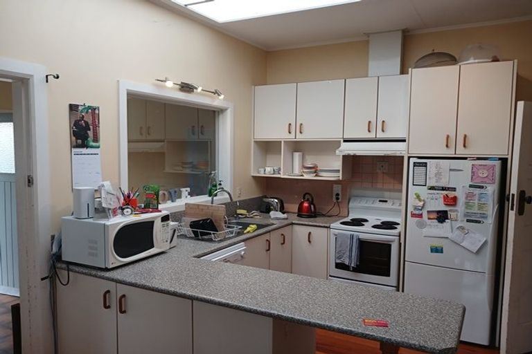 Photo of property in 52 Manapouri Crescent, Hokowhitu, Palmerston North, 4410