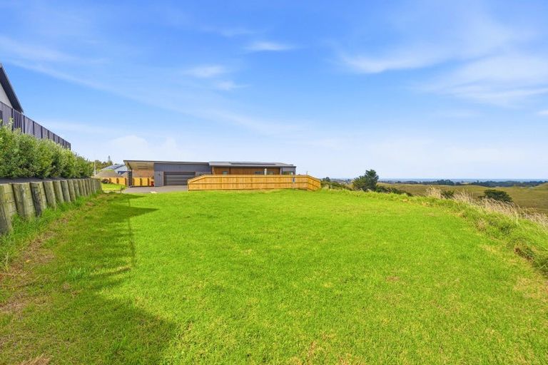 Photo of property in 29 Pukeko Drive, Otamatea, 4501