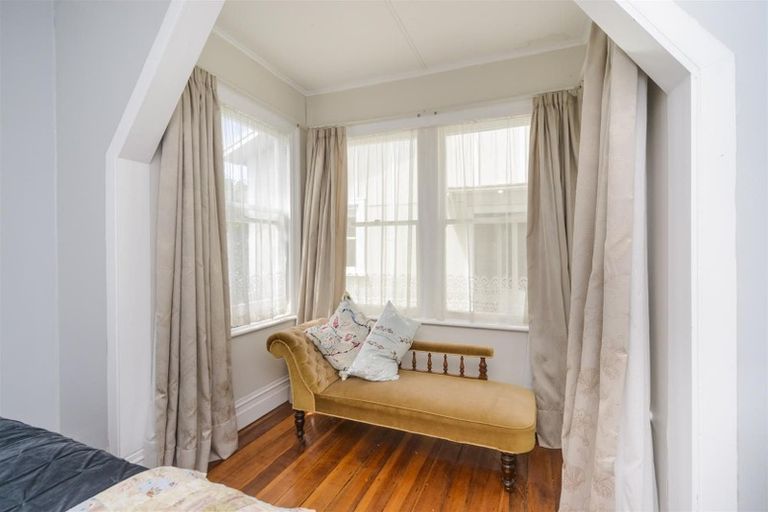 Photo of property in 89 Bridge Street, Bulls, 4818