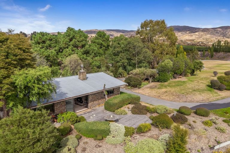 Photo of property in 380 Bannockburn Road, Bannockburn, Cromwell, 9384