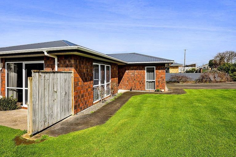Photo of property in 9 Hobson Street, Normanby, Hawera, 4614