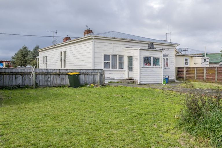 Photo of property in 125 Cambridge Street, Levin, 5510