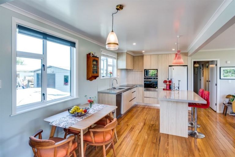 Photo of property in 143 Ferguson Street, Bay View, Napier, 4104