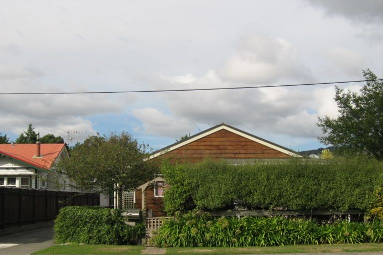 Photo of property in 34 Palmer Crescent, Silverstream, Upper Hutt, 5019