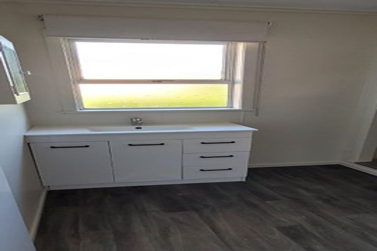 Photo of property in 1/22 Hua Street, Bell Block, New Plymouth, 4312