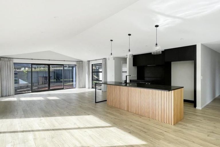 Photo of property in 14 The Meadows Drive, Flagstaff, Hamilton, 3210